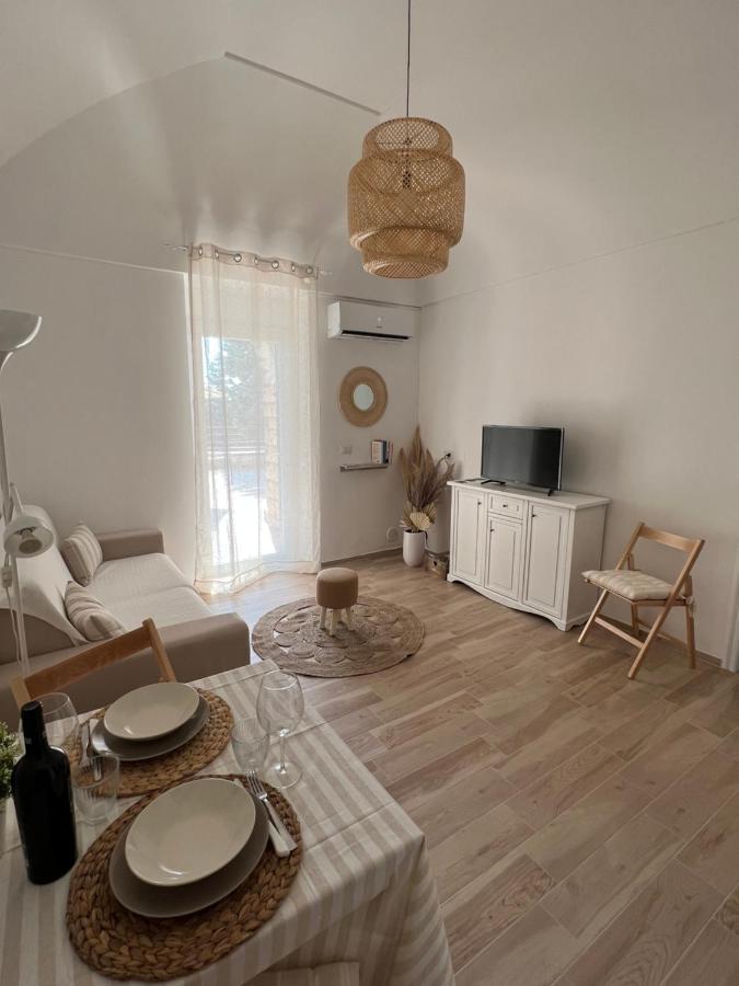 Ninetta House Holiday home *